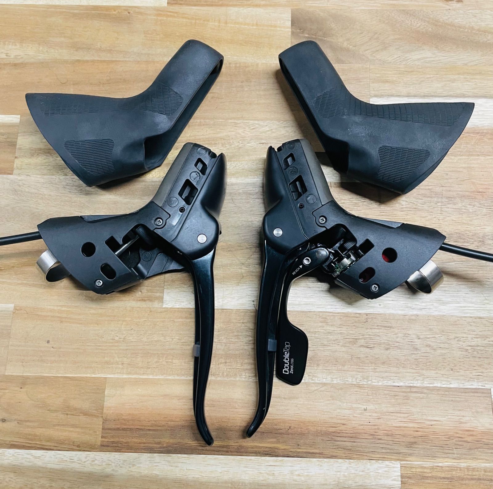 美品 SRAM Force 油圧ディスクブレーキキャリパー sram RIVAL 油圧ブレーキキャリパー ディスクブレーキ FORCE AXS 油圧