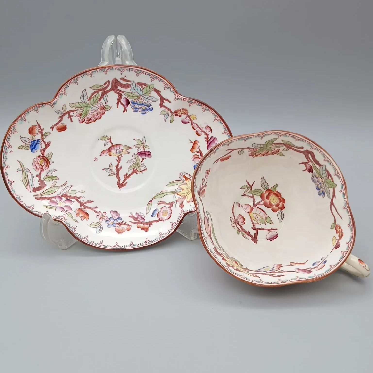 サルグミンヌ ミントン