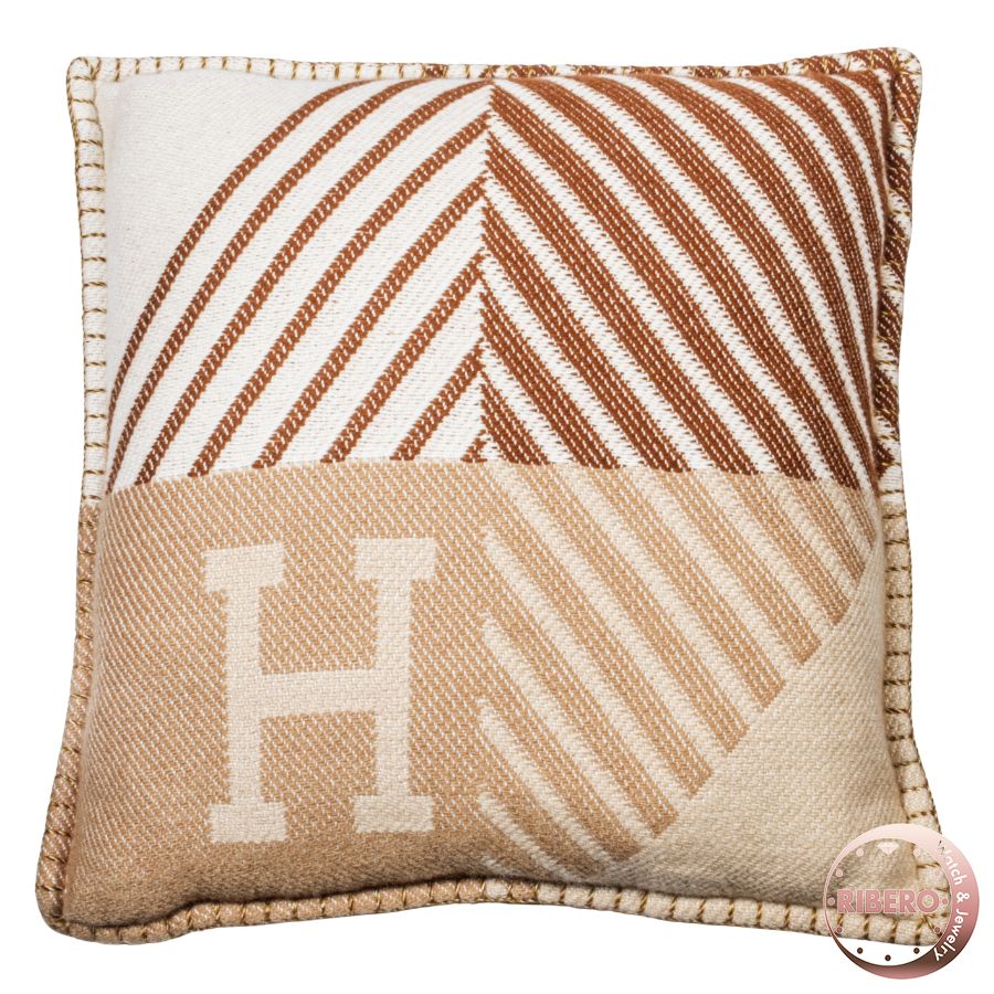 エルメス クッション