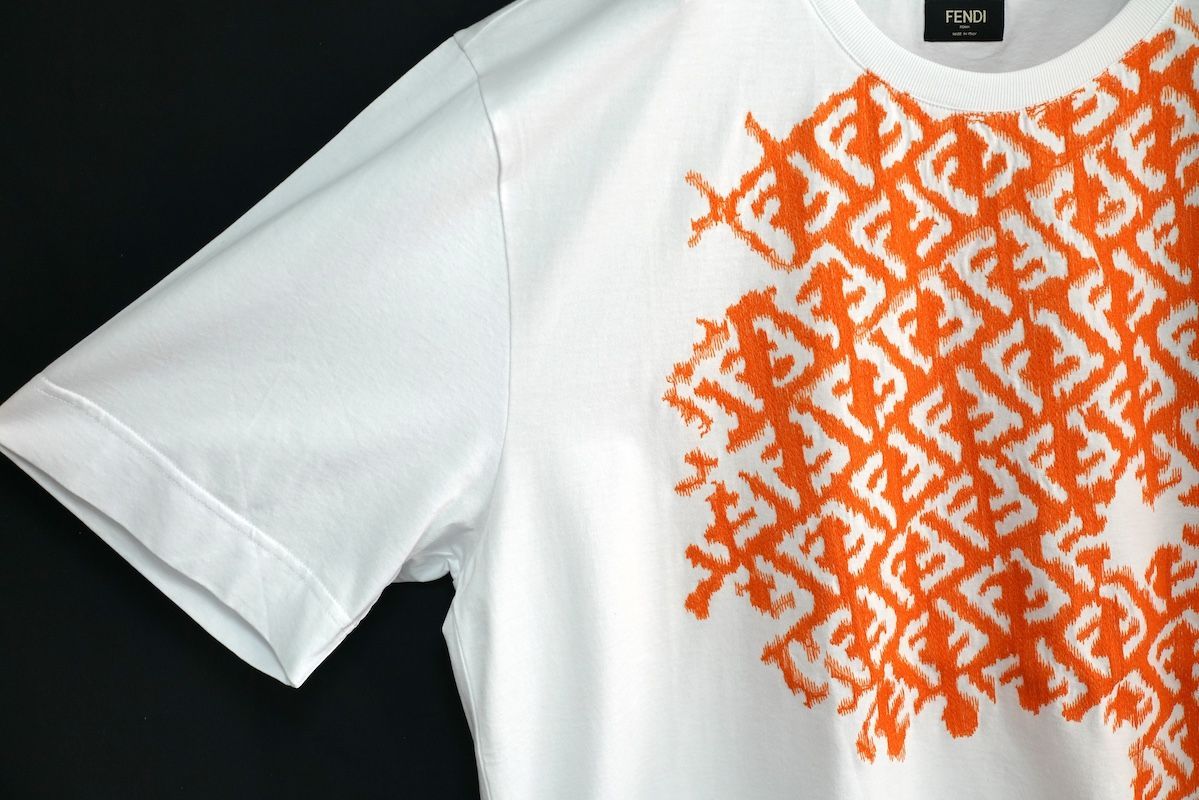 FENDI T-Shirt L.J Contrast FF Chine フェンディ フロント