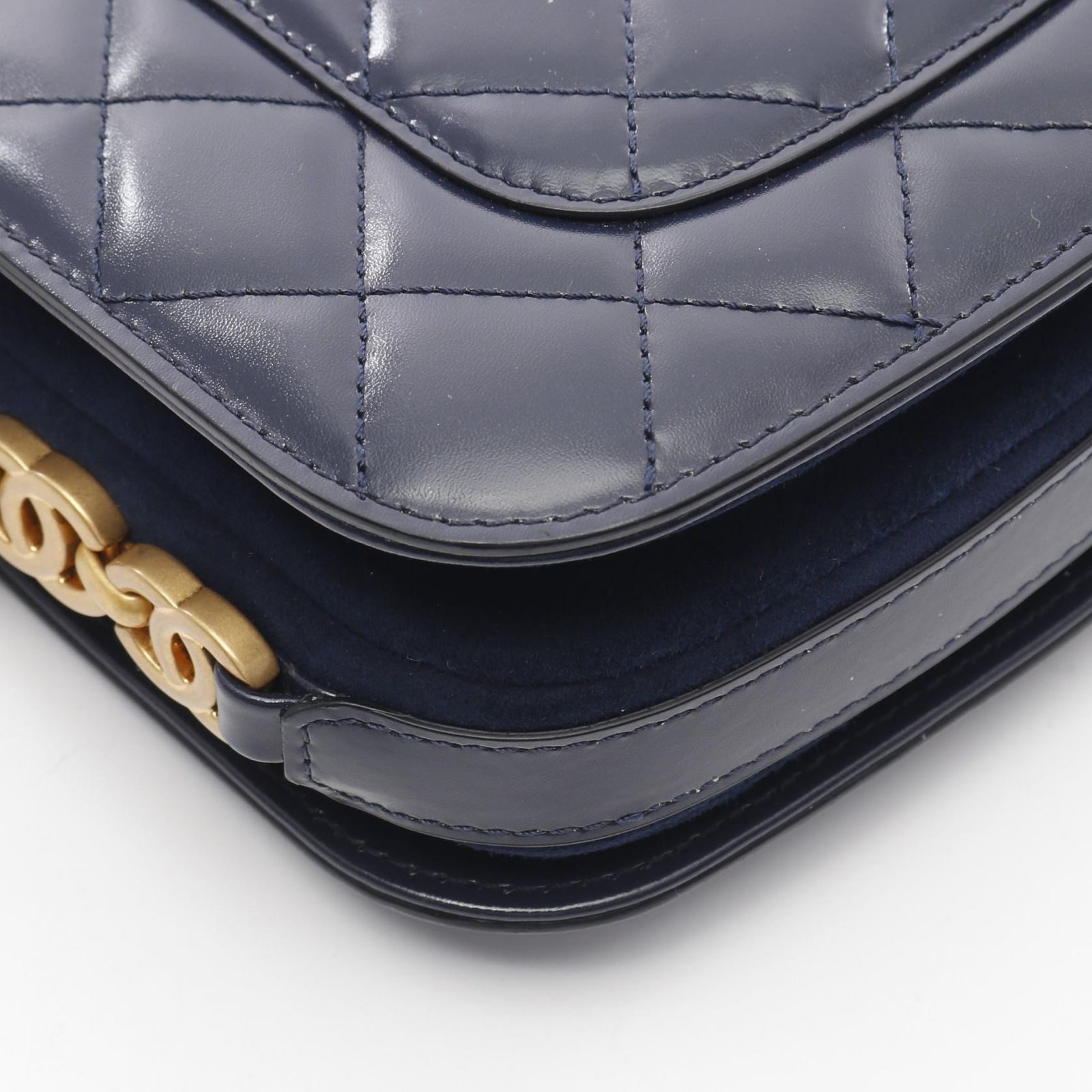 シャネル CHANEL ショルダーバッグ マトラッセ AS3396 ネイビー レザー