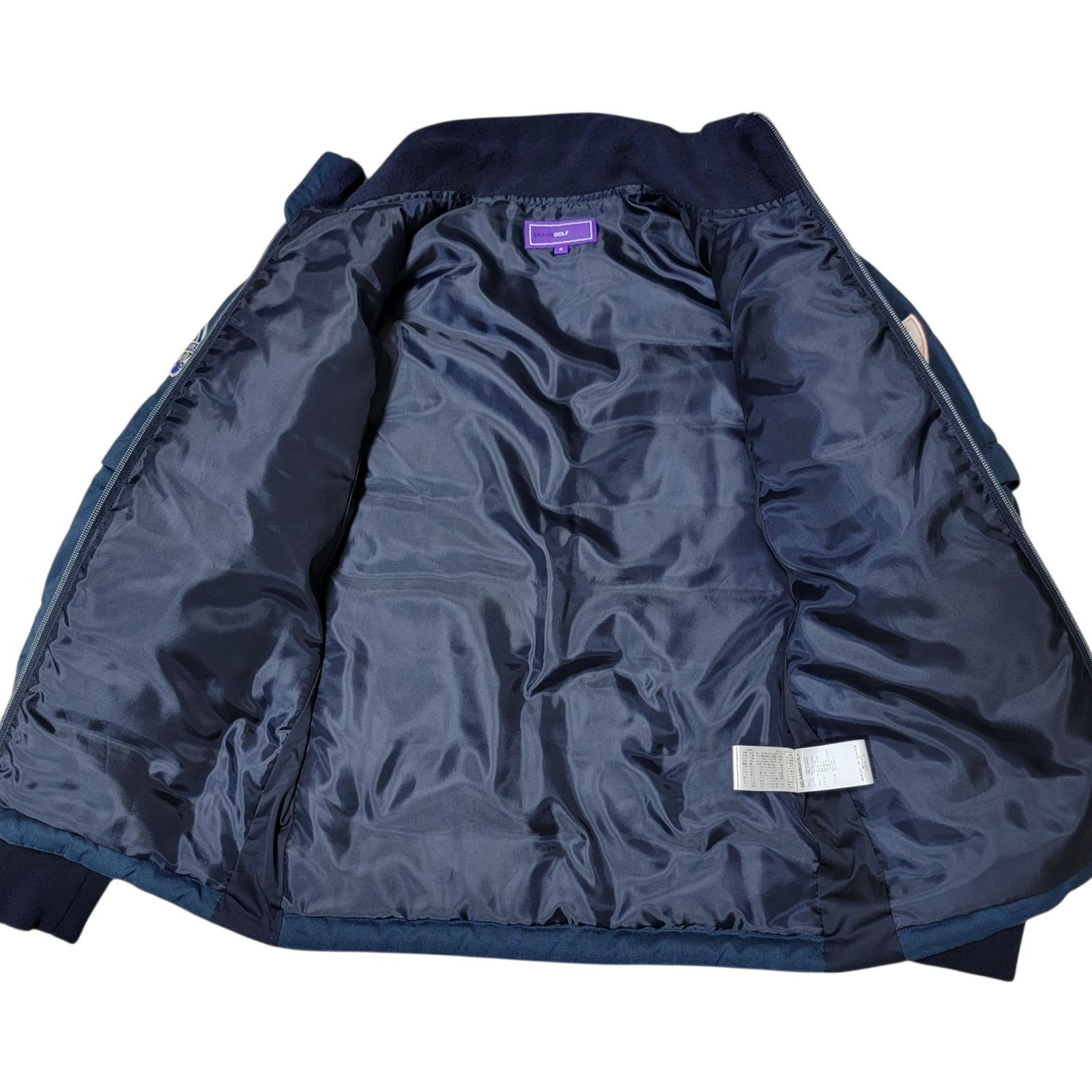 ダウンブルゾン