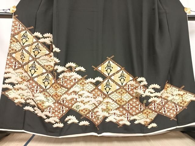 平和屋着物□豪華黒留袖 駒刺繍 菱形花鳥文 金彩 正絹 逸品