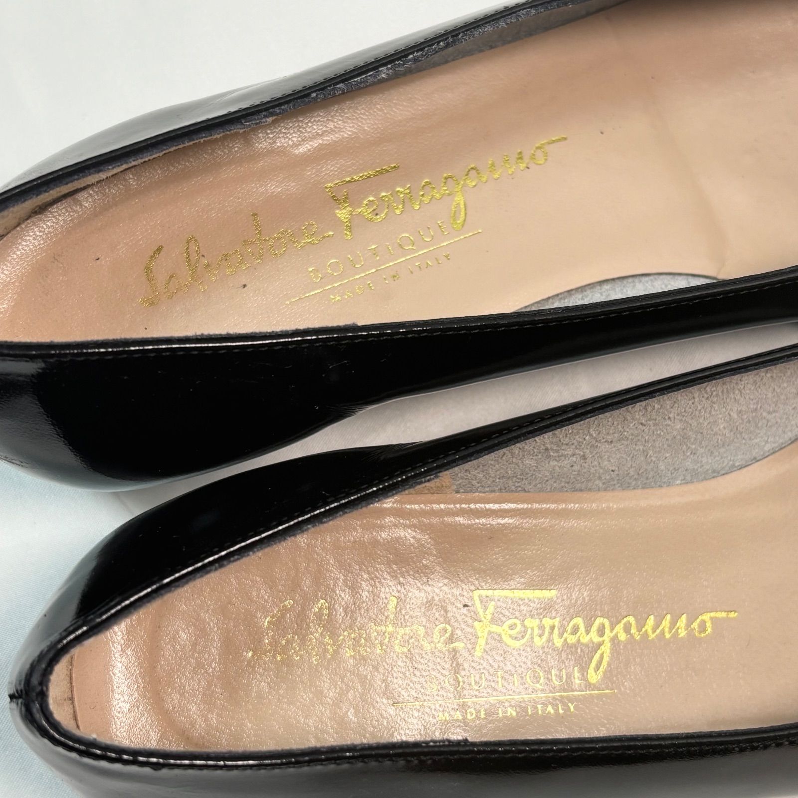 送料無料】Salvatore Ferragamo/サルヴァトーレフェラガモ/ローヒール 