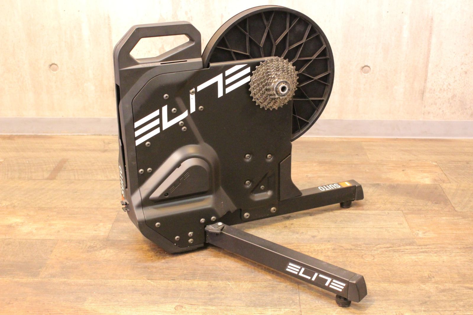 エリート ELITE スイート SUITO ダイレクトドライブ スマートローラー スマートトレーナー 名古屋店
