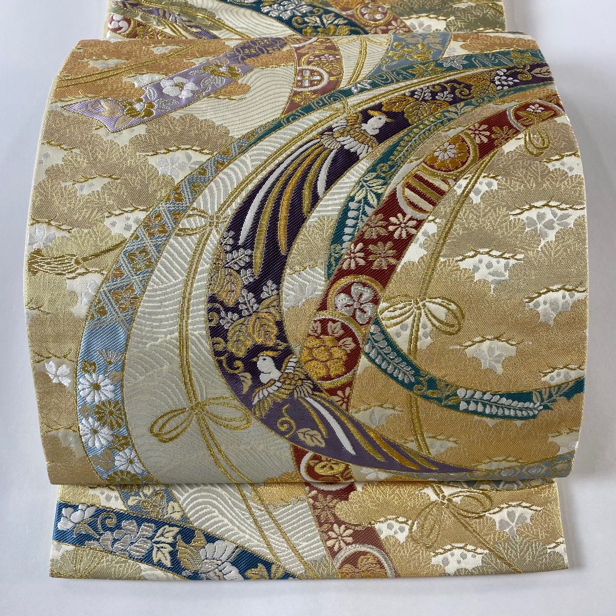 袋帯 美品 秀品 雅趣 尾長鳥 草花 金銀糸 刺繍 ベージュ 六通