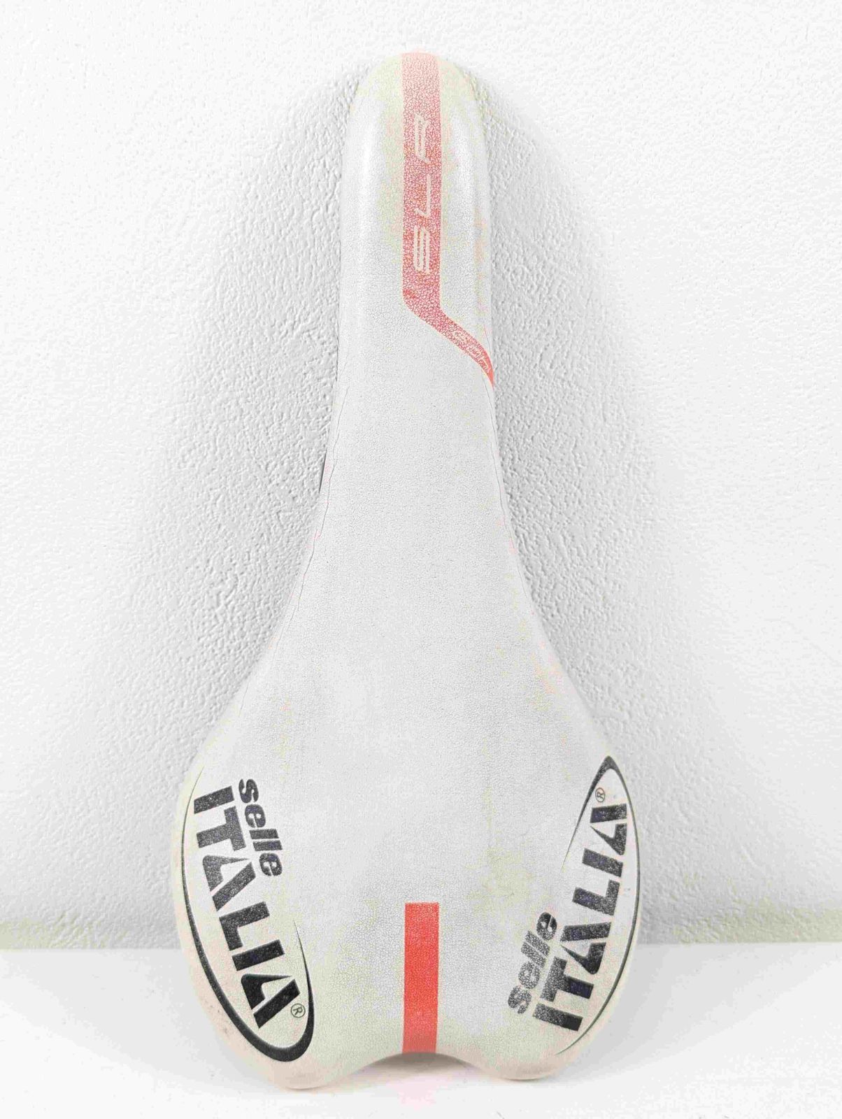 並品 Selle Italia SLR カーボンレール サドル SAD250619Z