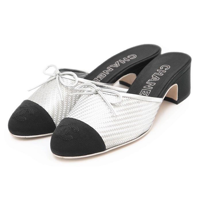 CHANEL 03C COCO マークリボン付 ベージュBICOLOR ミュール CHANEL COCO MARK Color Stone Espadrille Sandals Mules Shoes