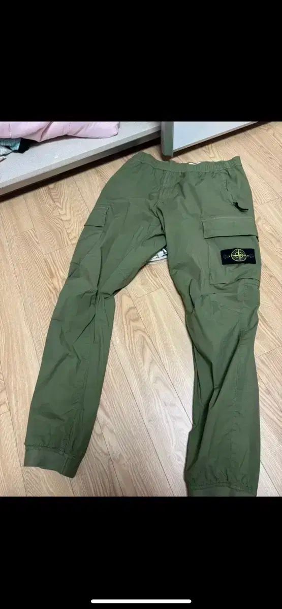 STONE  カーゴジョガーパンツ ベージュ 32 ストーンアイランド ジョガーパンツ32 stone island カーゴパンツ 32 L