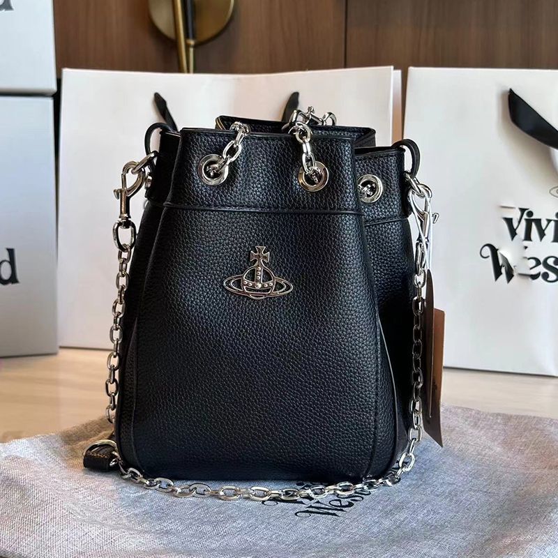 楽天市場】【バッグ】Vivienne Westwood ヴィヴィアン ウエストウッド ビッグオーブ トートバッグ ショルダーバッグ レザー ブラック  黒 シルバー金具 【中古】 : Blumin 楽天市場店