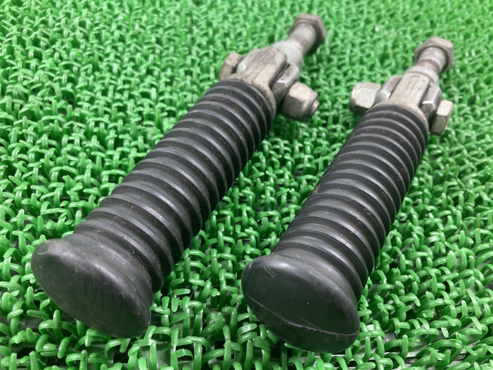 ソフテイル タンデムステップ 左右 ハーレー 純正 中古 バイク 部品