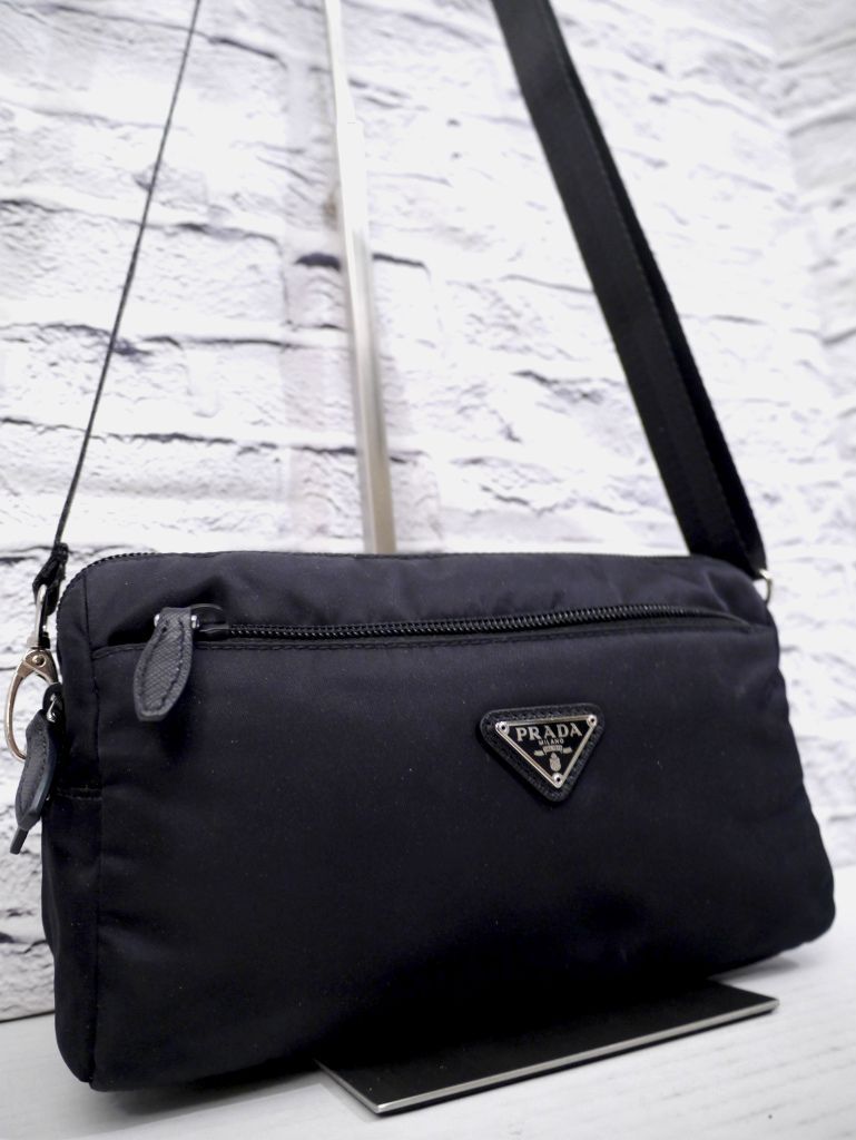 ◆PRADA プラダ ナイロンxレザー クロスボディ カメラ バッグ ポーチ 黒 美品◇ PRADA プラダ ナイロンxサフィアーノレザー クロスボディ