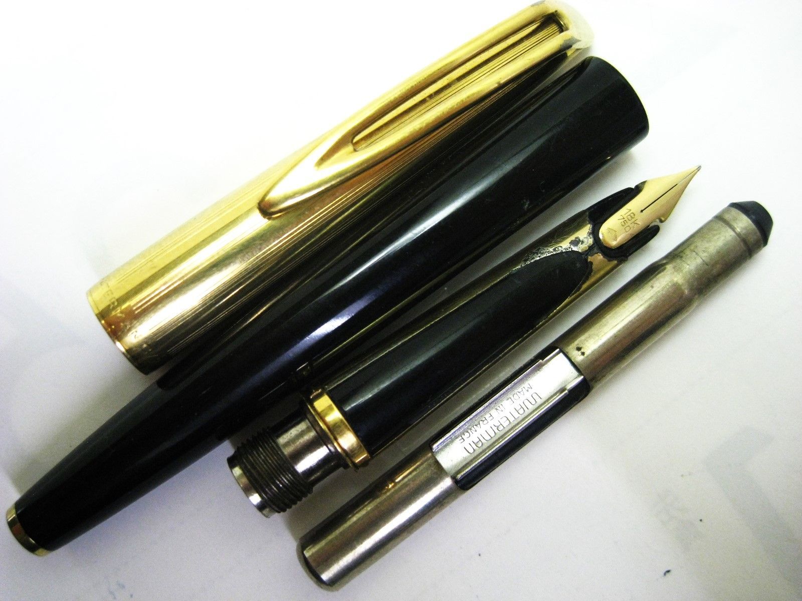 ウォーターマン　waterman c/f 万年筆　PLAQUE OR G フランス製 万年筆ウォーターマンC/F PLAQUE OR Gペン先18K750 gペン