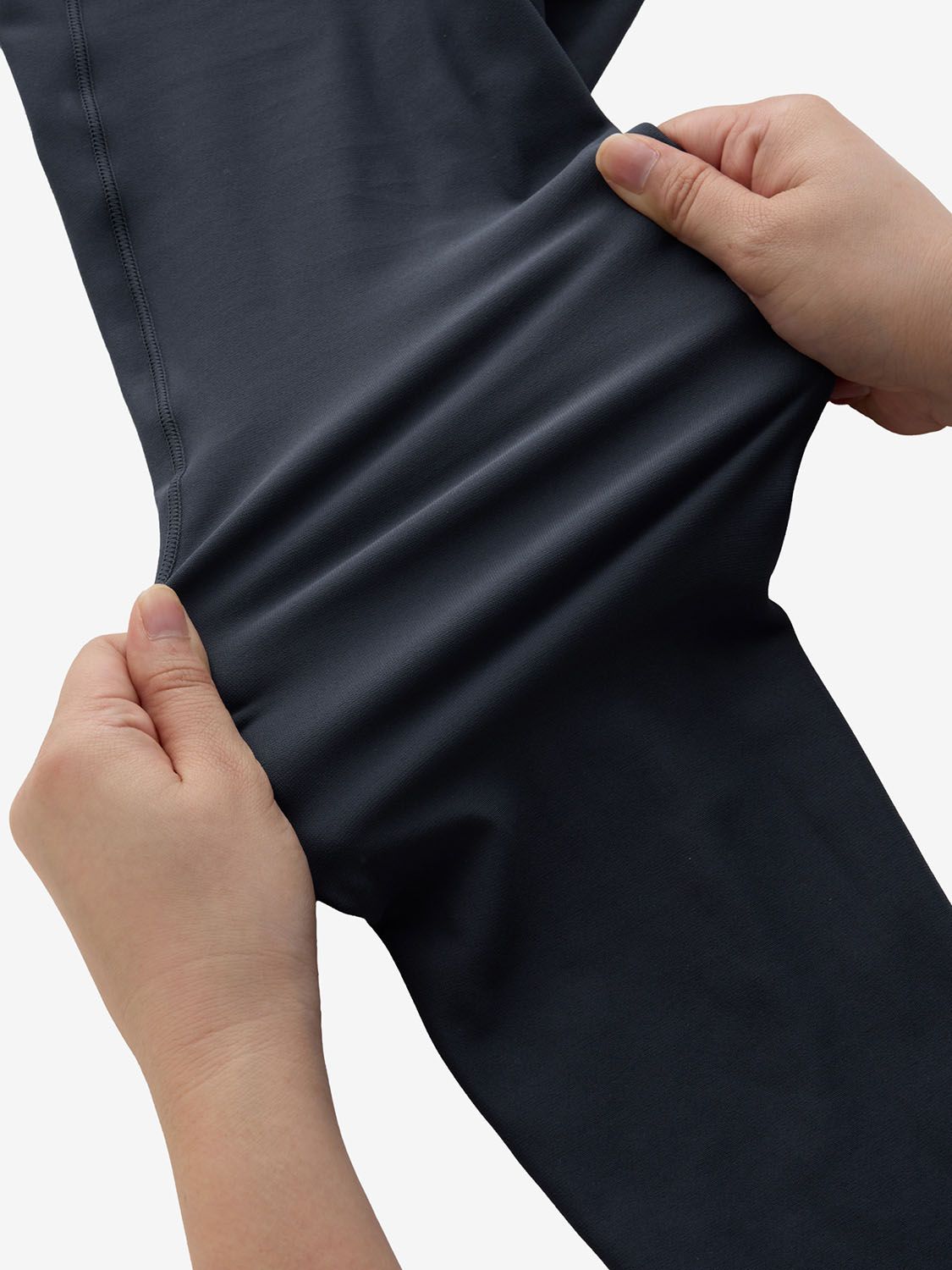 365日間返品無料！ シースリーフィット C3fit KODENSHI WARM LONG TIGHTS 保温インナー アンダー タイツ スパッツ ウェア レディース ウィメンズ 女性 大人 光電子 着圧 吸汗速乾 GCW65361 WF WOLFG