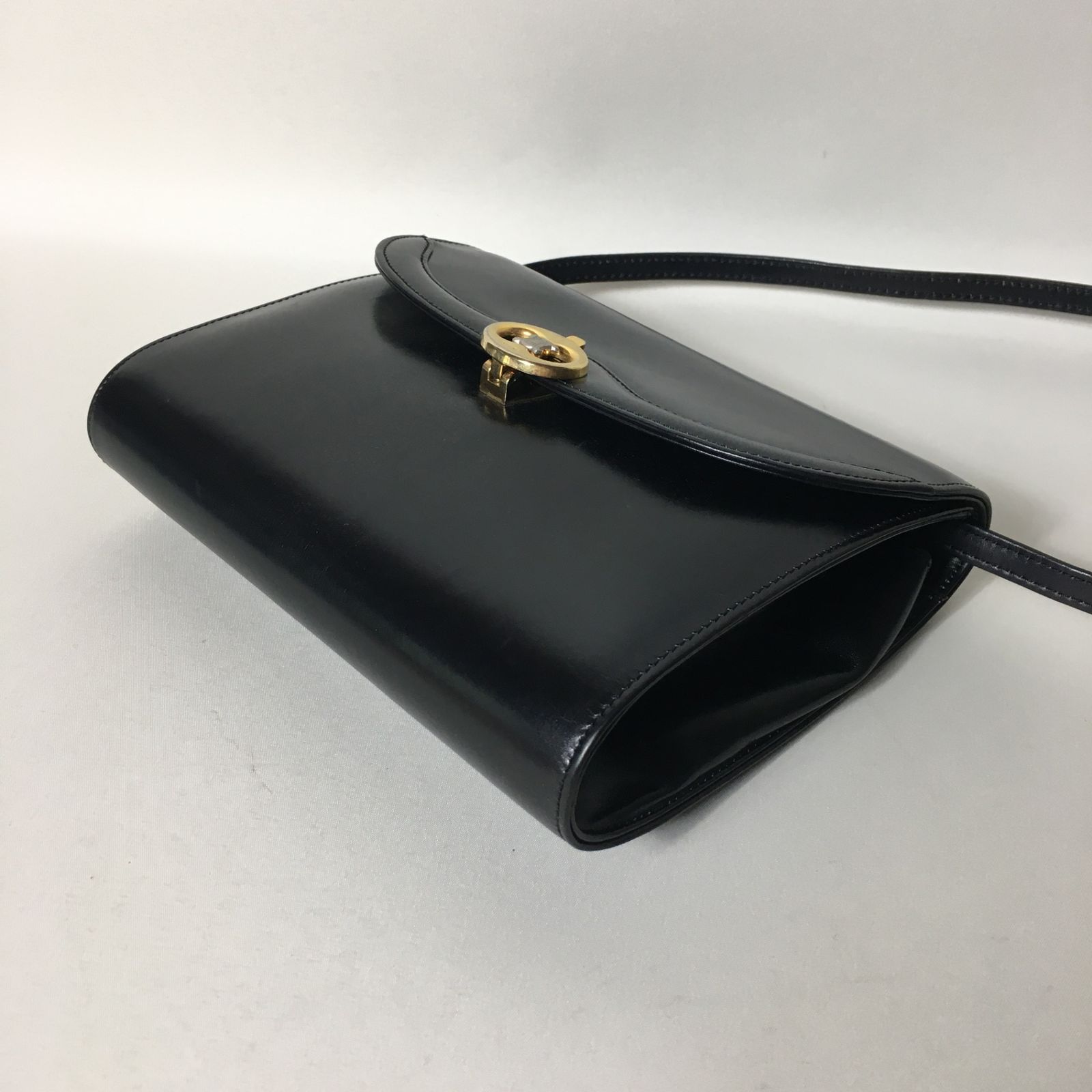 2505-119｜美品｜セリーヌ ショルダーバッグ ブラック トリオンフロゴ金具 2505-119｜美品｜セリーヌ ショルダーバッグ ブラック