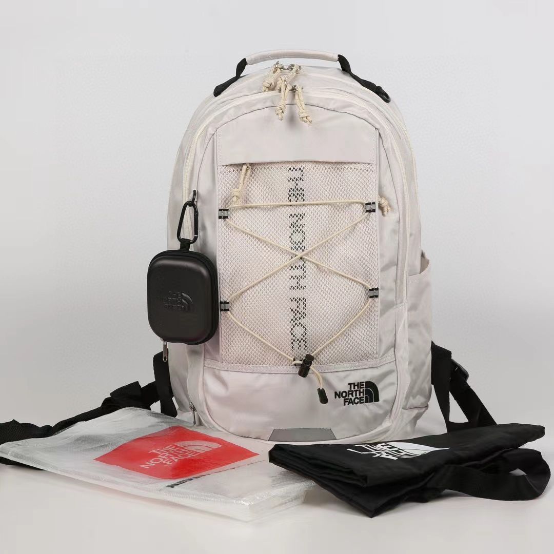 NORTH FACE