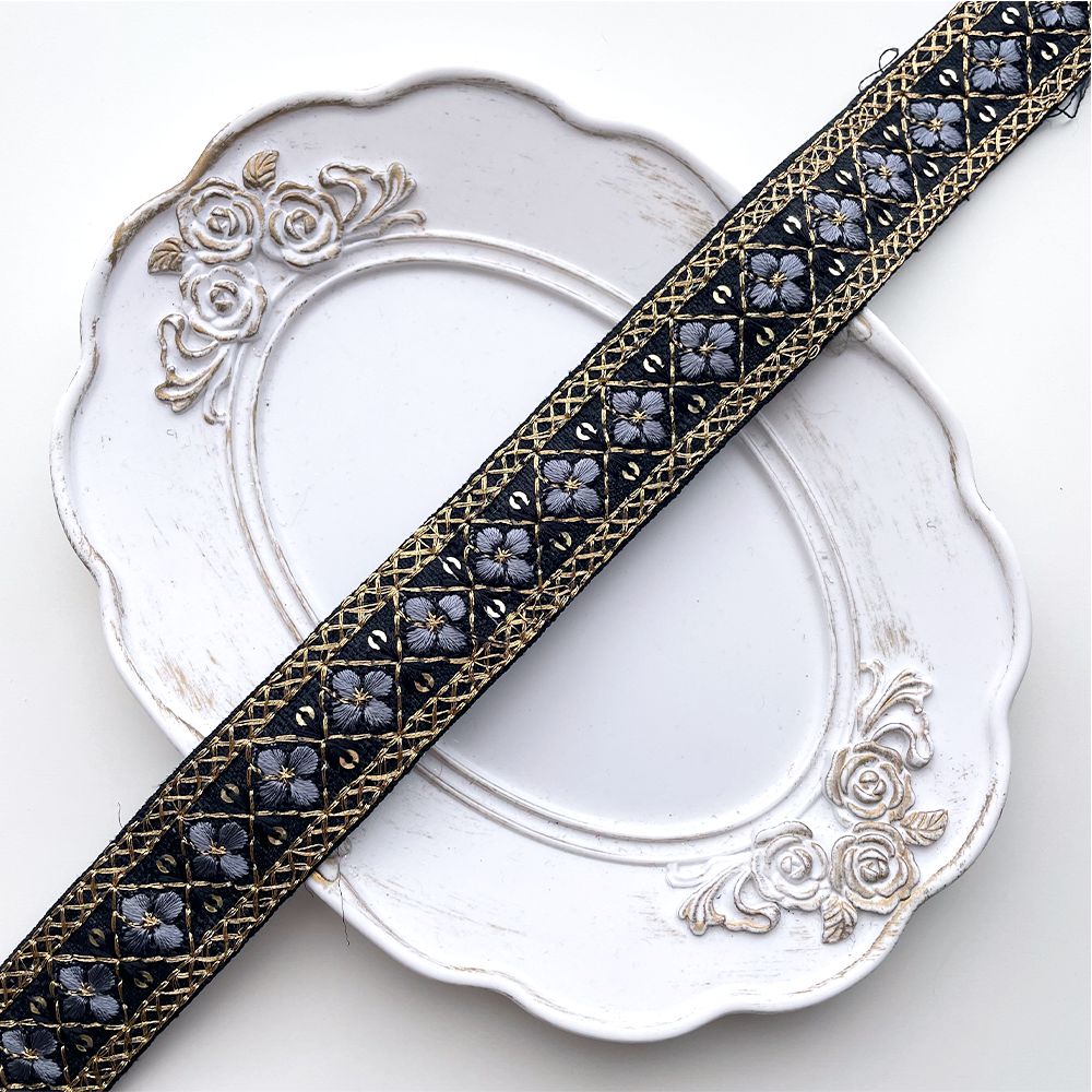 インド刺繍リボン 1.5m ] 781 【 幅：2.5cm 】 インド刺繍リボン ブラック 布地