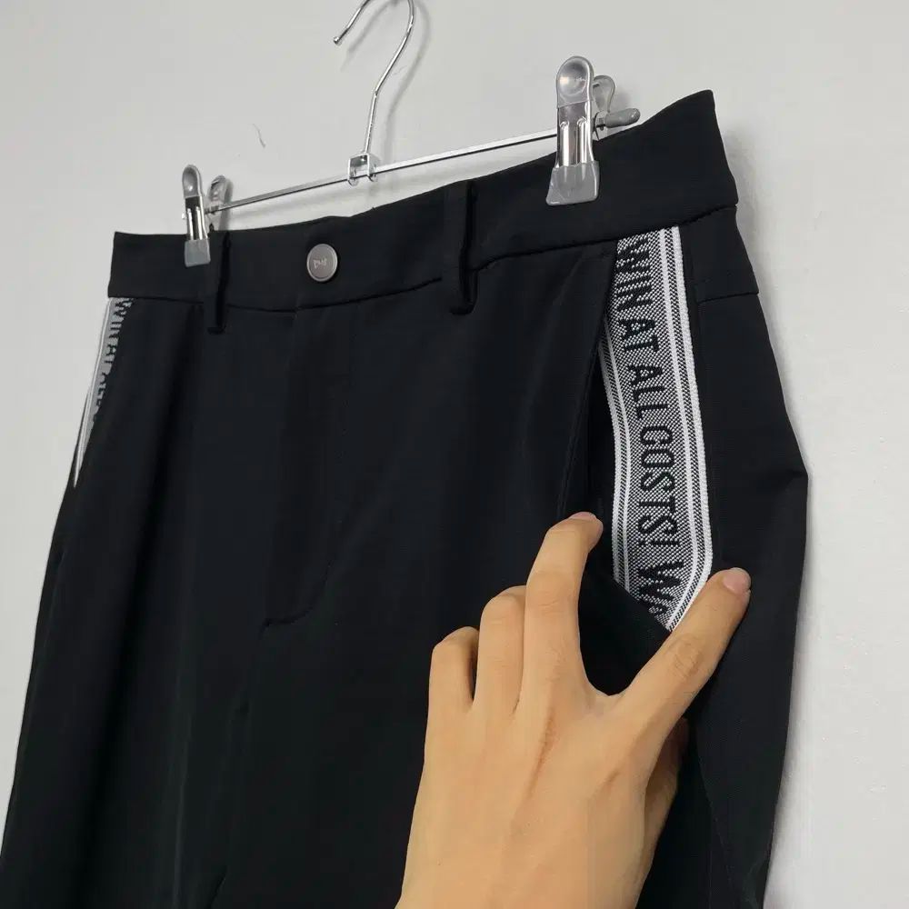 ワック WAAC ブラック テイピング POINT ストレートフィット パンツ 1 S