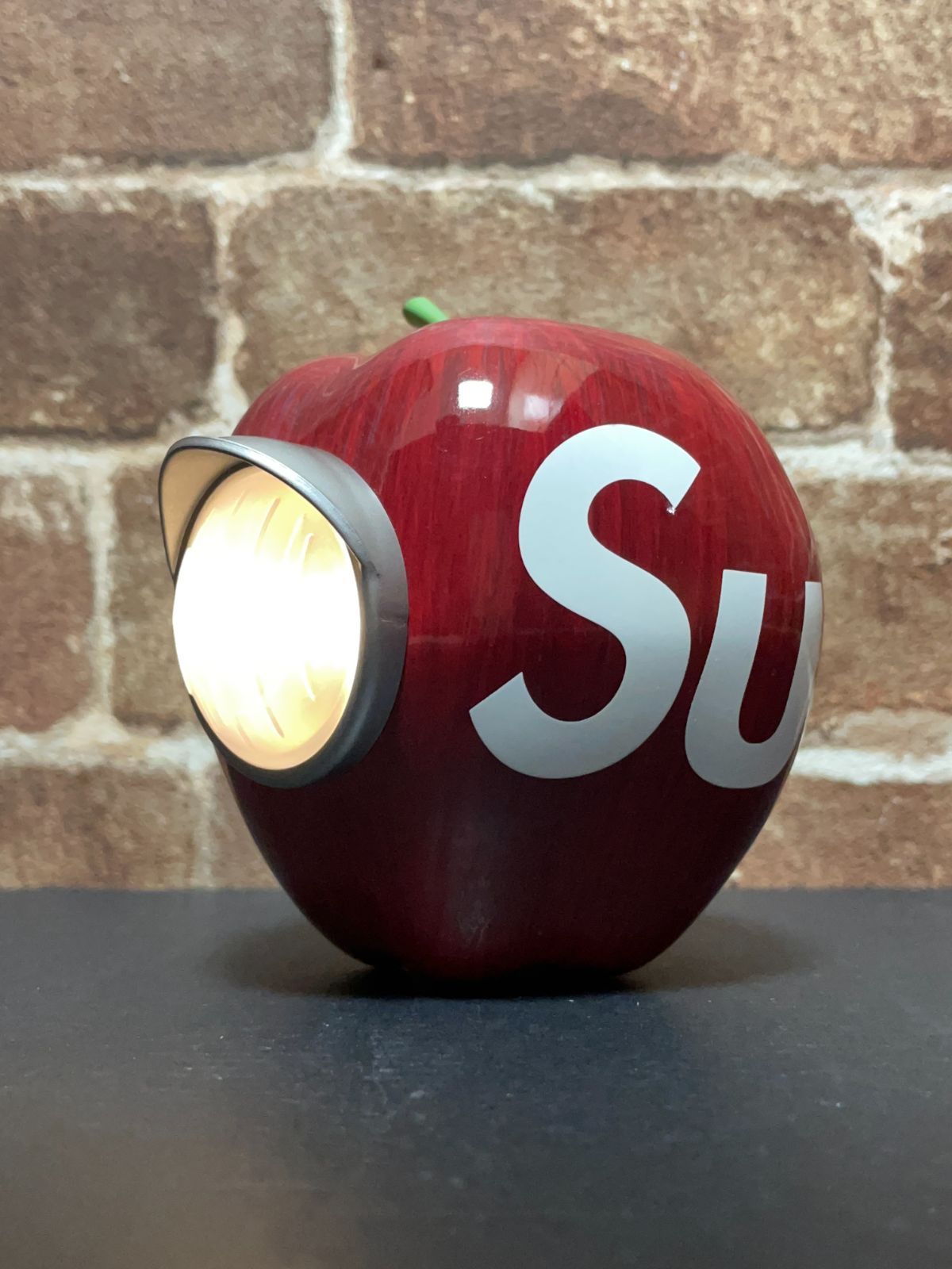 シュプリーム UNDERCOVER ギラップルライト Supreme シュプリーム UNDERCOVER アンダーカバー Gilapple