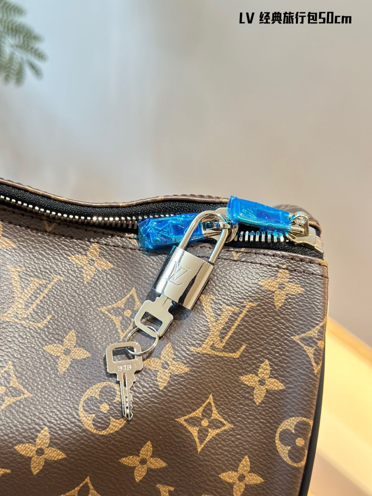 今日特価】Louis Vuitton ルイ・ヴィトン Keepall モノグラム