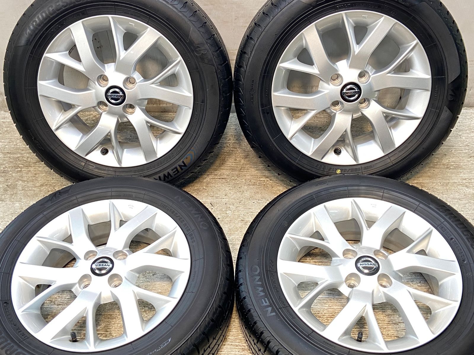 185/65R15 ブリヂストン NEWNO 日産純正 15x5.5 40 100-4穴 中古