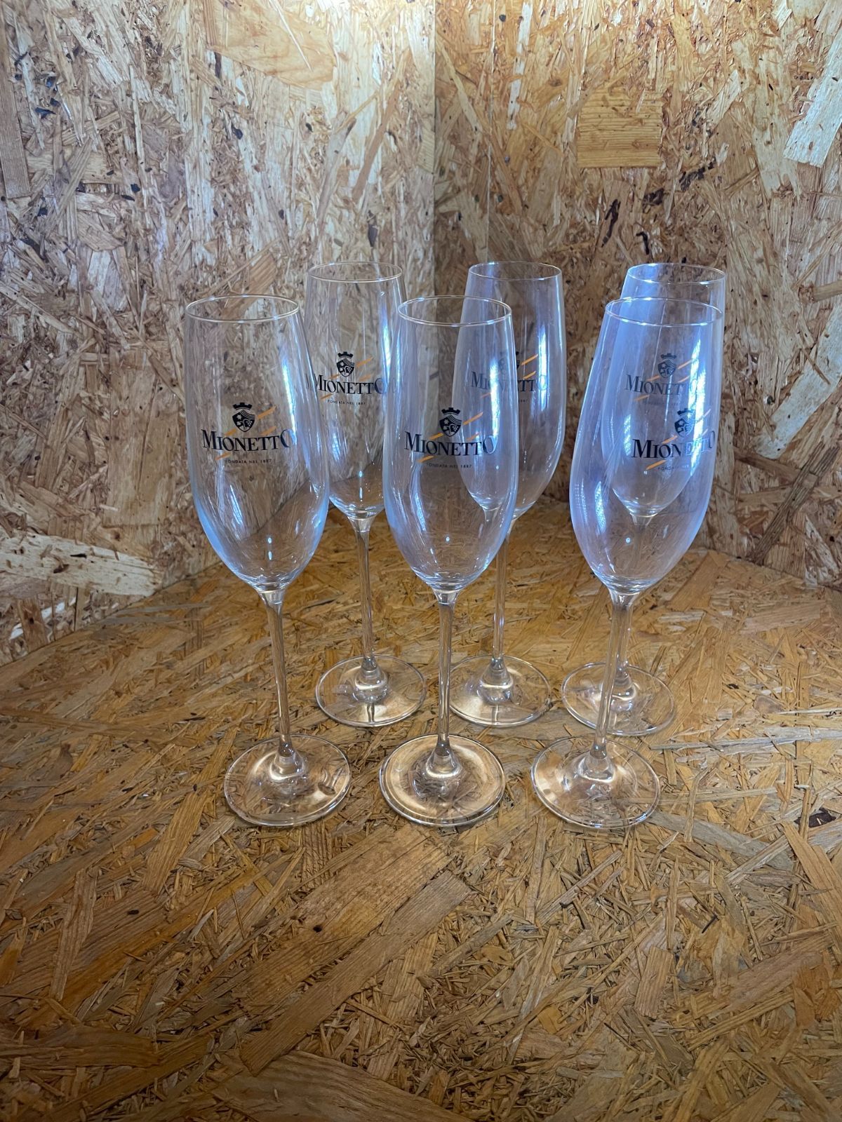 山崎NV モエシャンパングラス6脚すセット 山崎NV モエシャンパングラス6脚すセット 楽天市場】モエ