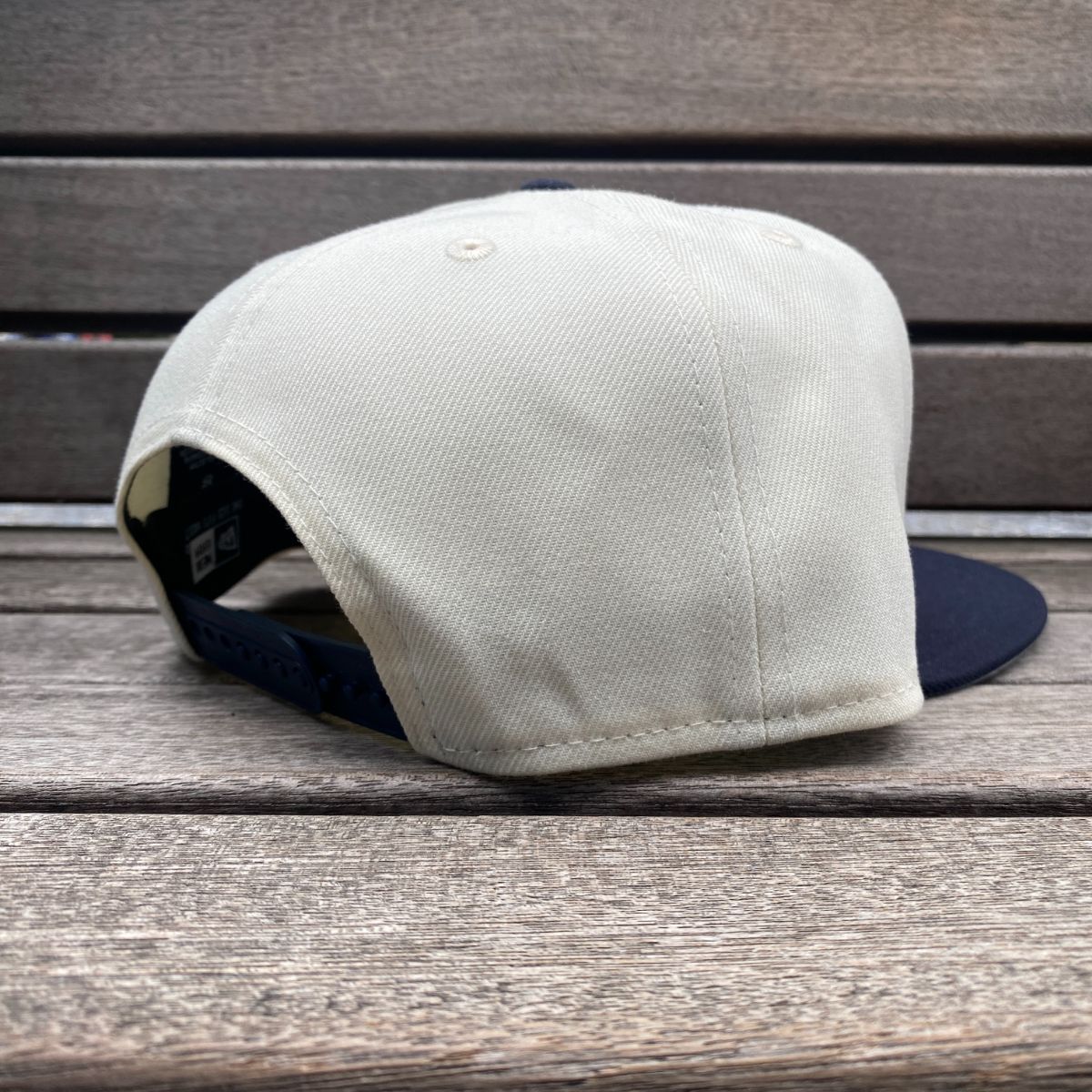 Braves スナップバックキャップ