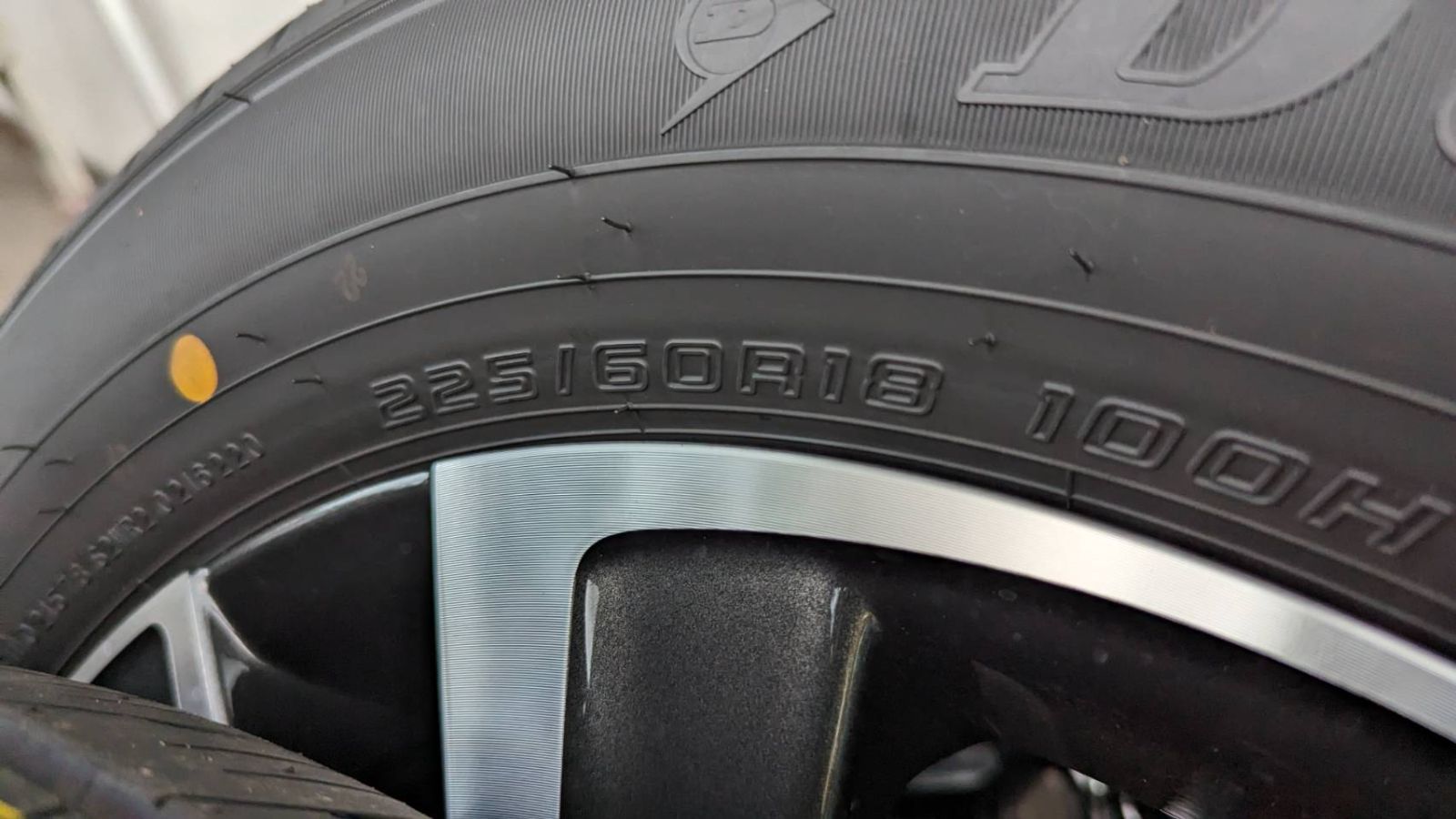 ハリアー80系 純正ホイールタイヤセット4本 新車外し 18インチ 