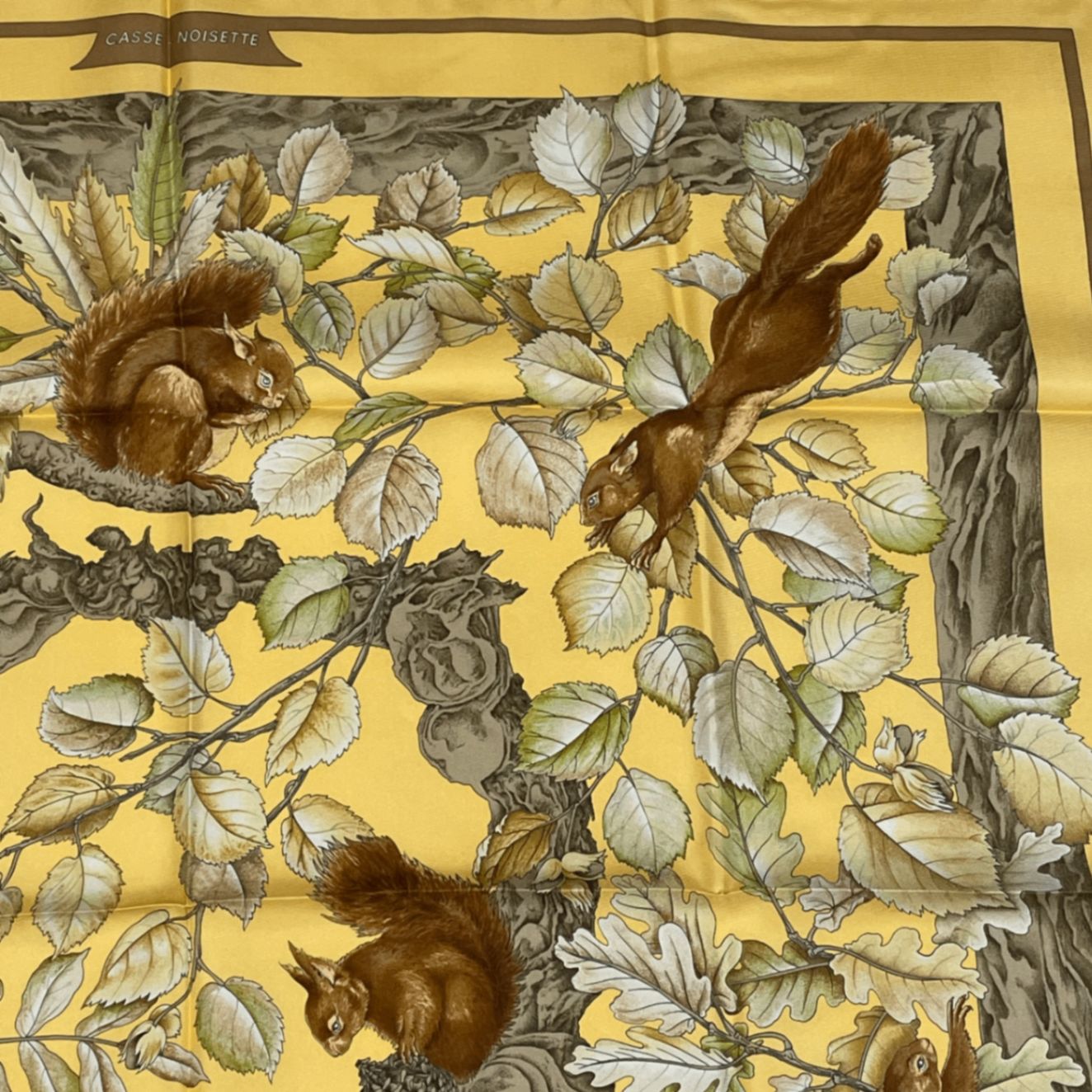 未使用品 HERMES エルメス カレ90 CASSE NOISETTE くるみ割り