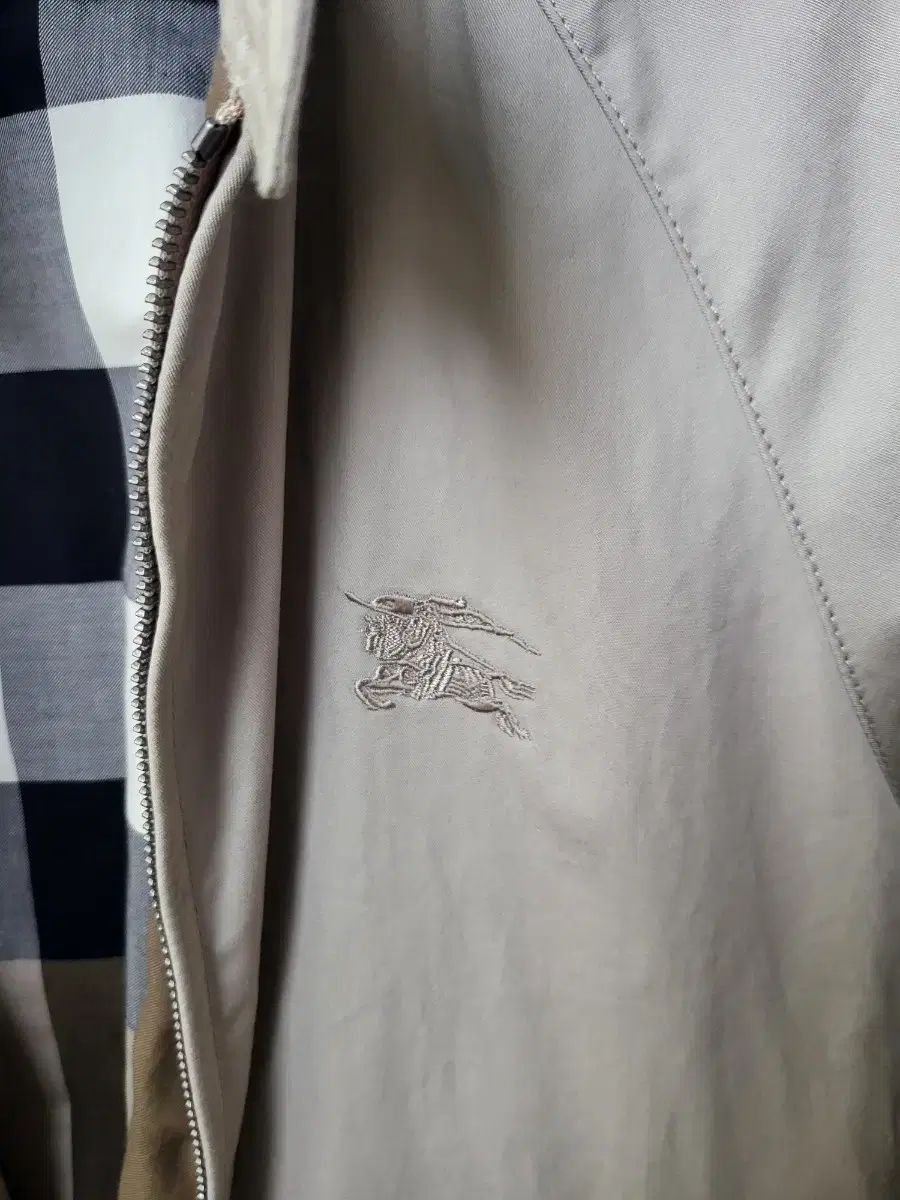 バーバリー ベージュ チェック 裏地 コットン ジャケット ブルゾン