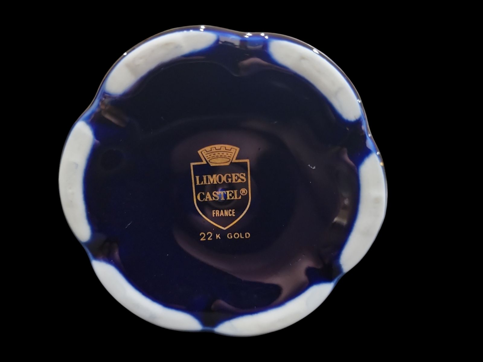 LIMOGES CASTEL フランス製 瑠璃色に22K GOLDの装飾品 Amazon.co.jp: LIMOGES CASTEL フランス製 瑠璃色に22K GOLDの