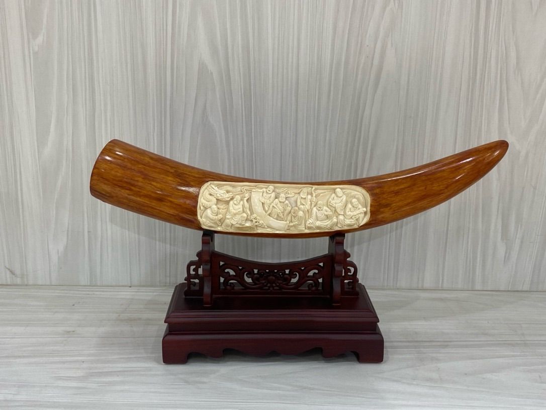 天然マンモス牙美しい手作り彫刻十八羅漢 置物 天然マンモス牙美しい手作り彫刻十八羅漢 置物