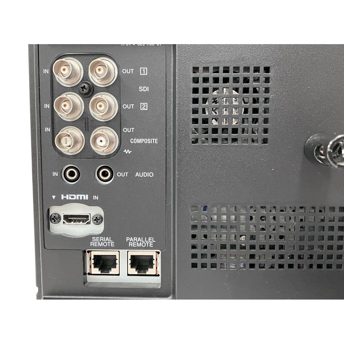17型マルチフォーマット液晶モニター