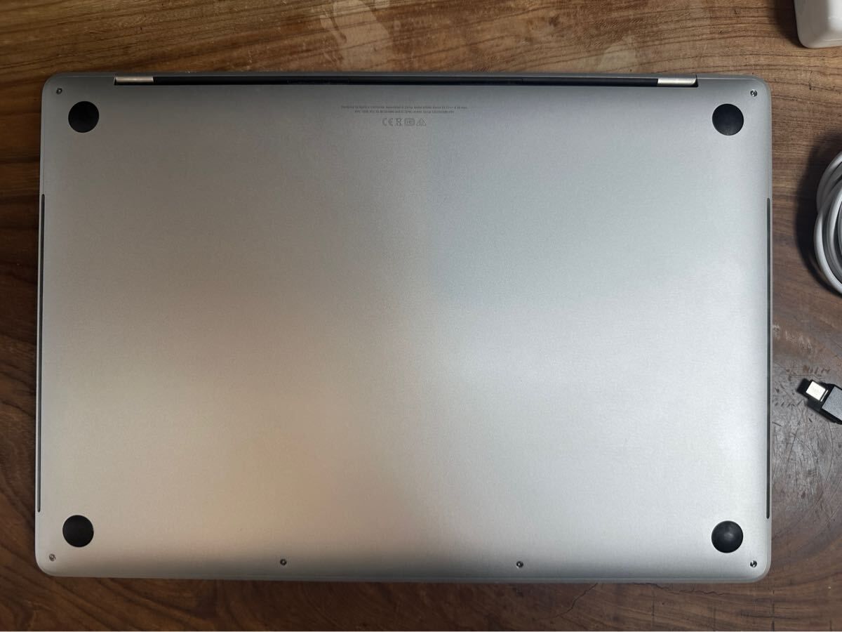 極美品新品バッテリー」Apple MacBook PRO Retina 15.4inch 2019/CPUi9