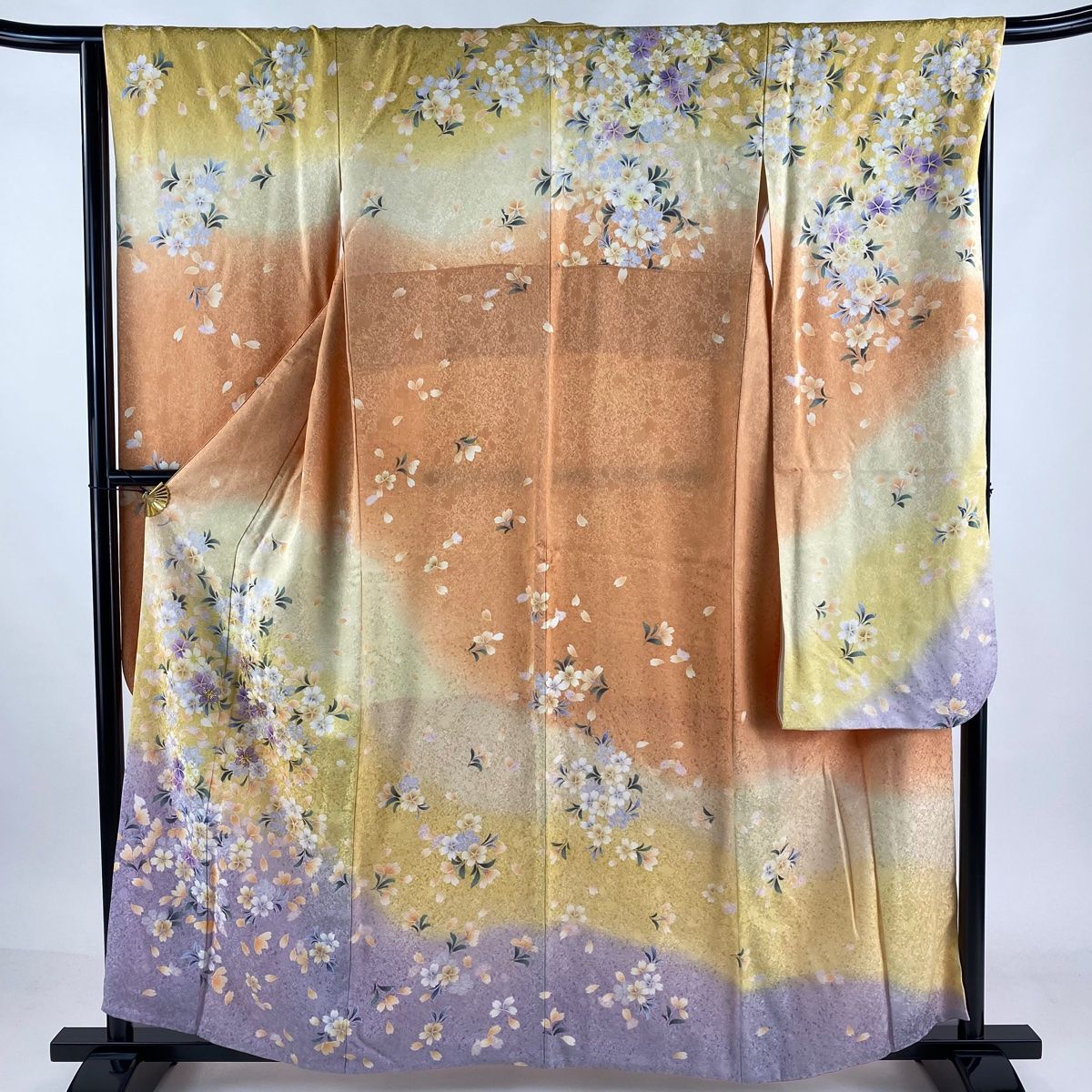 振袖 身丈158.5cm 裄丈64.5cm M 袷 桜 桜の花びら 箔 染め分け オレンジ 正絹 名品