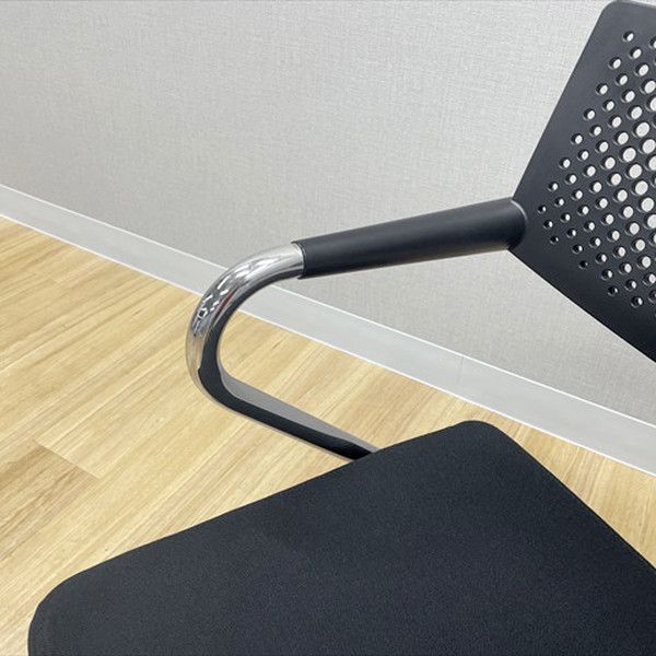 スタッキングチェア 肘付 ビザロール2 キャスター付 会議椅子 Vitra ヴィトラ ブラック MARWIL-DEMENAGEMENTS_CH
