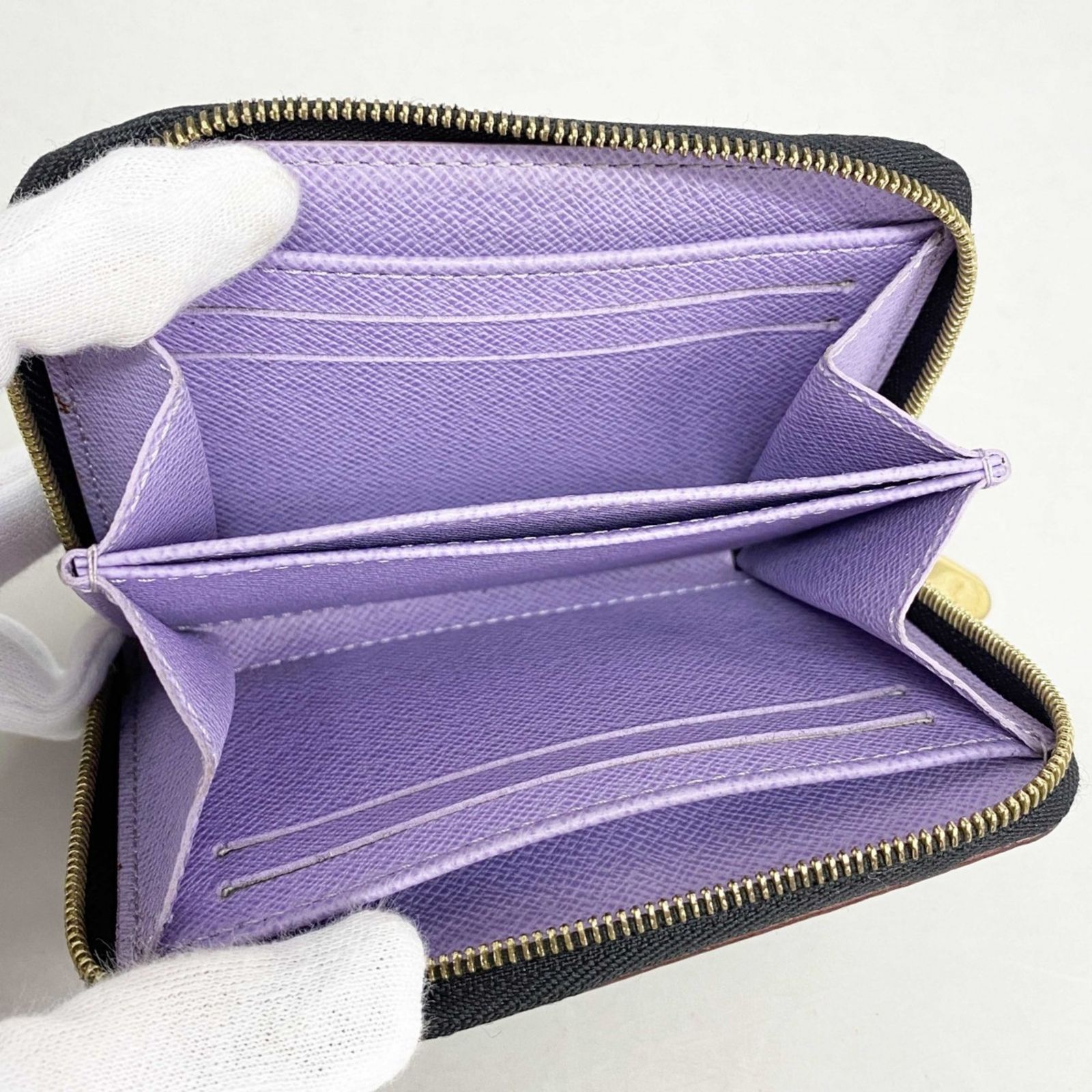 ルイヴィトン マルチカラー ジッピーコインパース 最安値】ジッピー