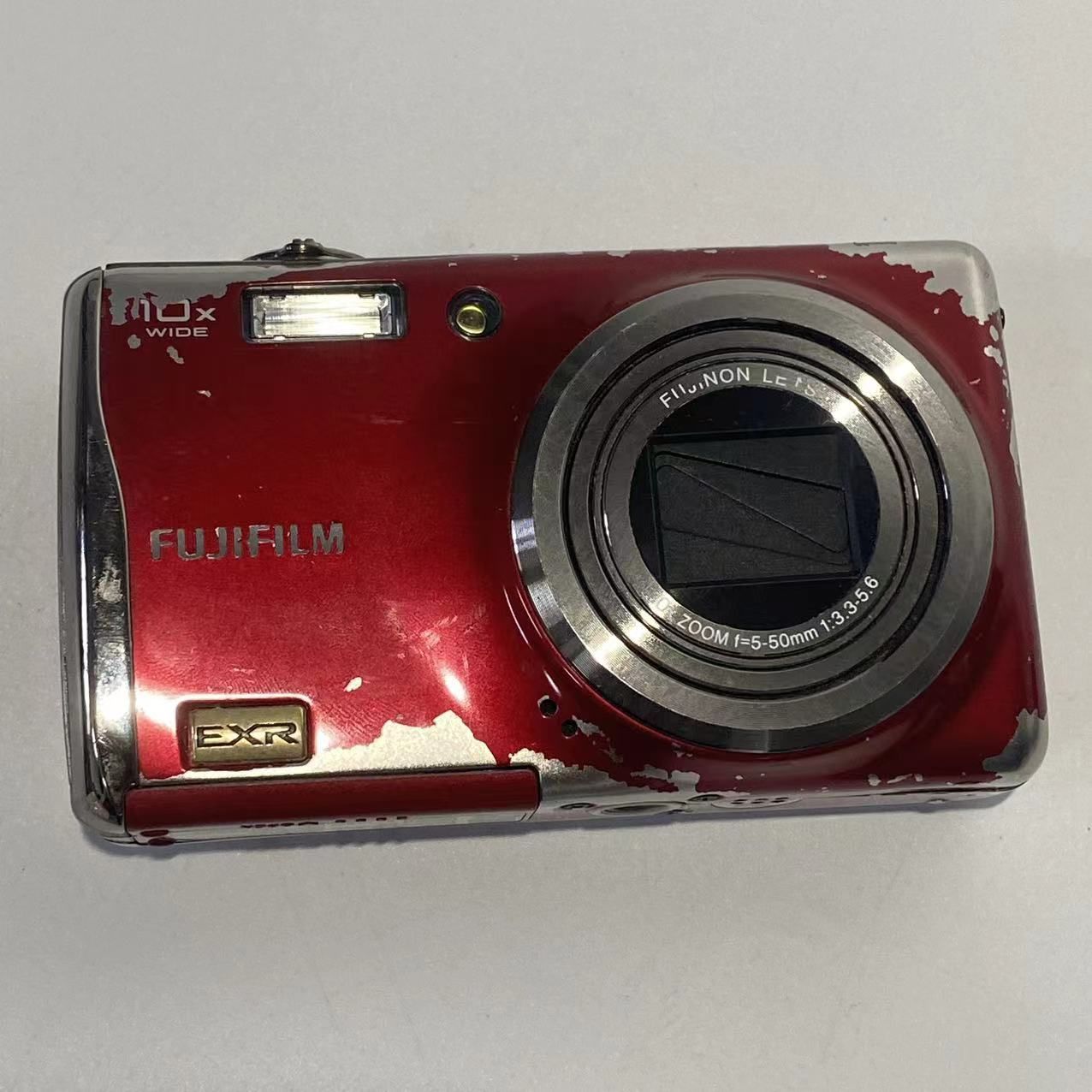 ワケあり【動作確認済み】FUJIFILMデジカメFinePixF80EXR