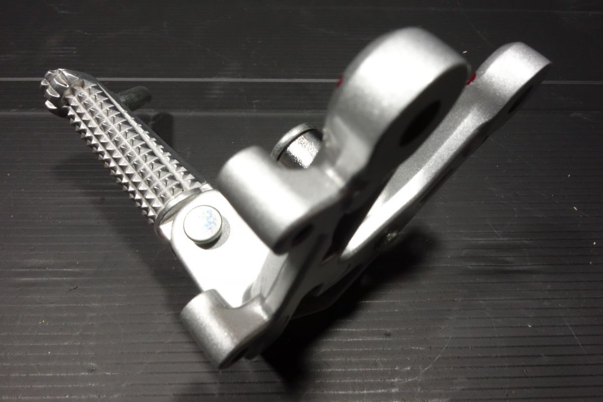 チェンジペダル シフトペダル