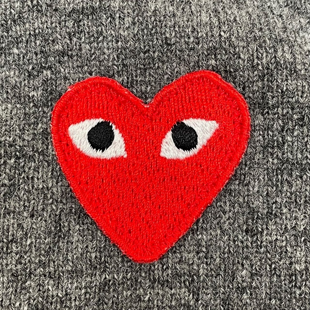 希少 23年製 プレイコムデギャルソン 上質 ハートパッチ ニット カーディガン COMME des GARCONS PLAY プレイ コムデギャルソン カーディガン