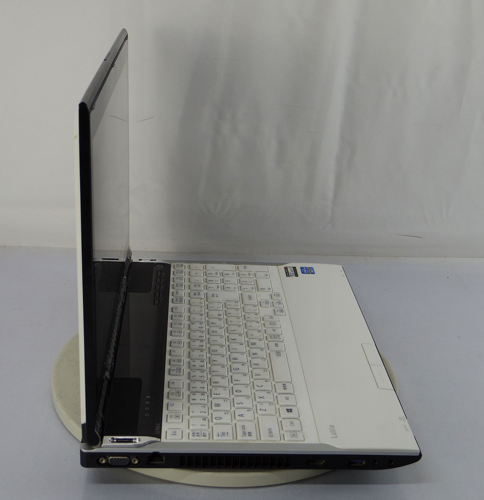 タッチパネル 東芝 V83/HS 第11世代i7 P3Plus 1TB 極美品（中古