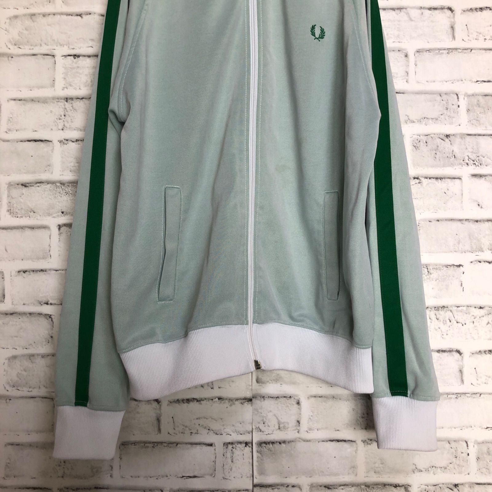 Fred Perry⭐️トラックジャケット/ジャージ M ミント 緑刺繍月桂樹 