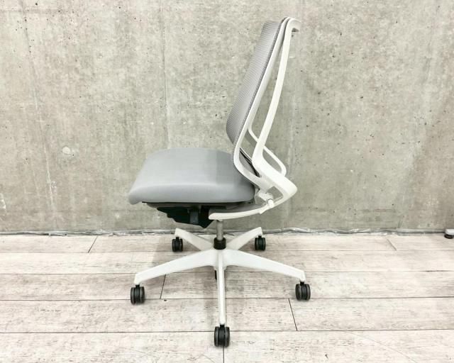 コクヨ KOKUYO 製 デュオラ メッシュ IB