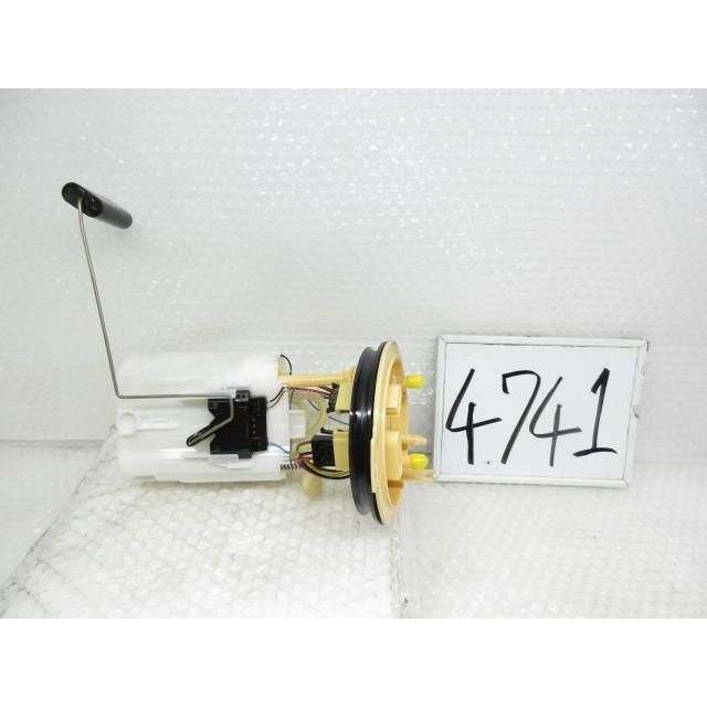 2023年 VW T-ロック 3DA-A1DFF 燃料ポンプ フューエルポンプ 5Q0919050BA 202421 4741