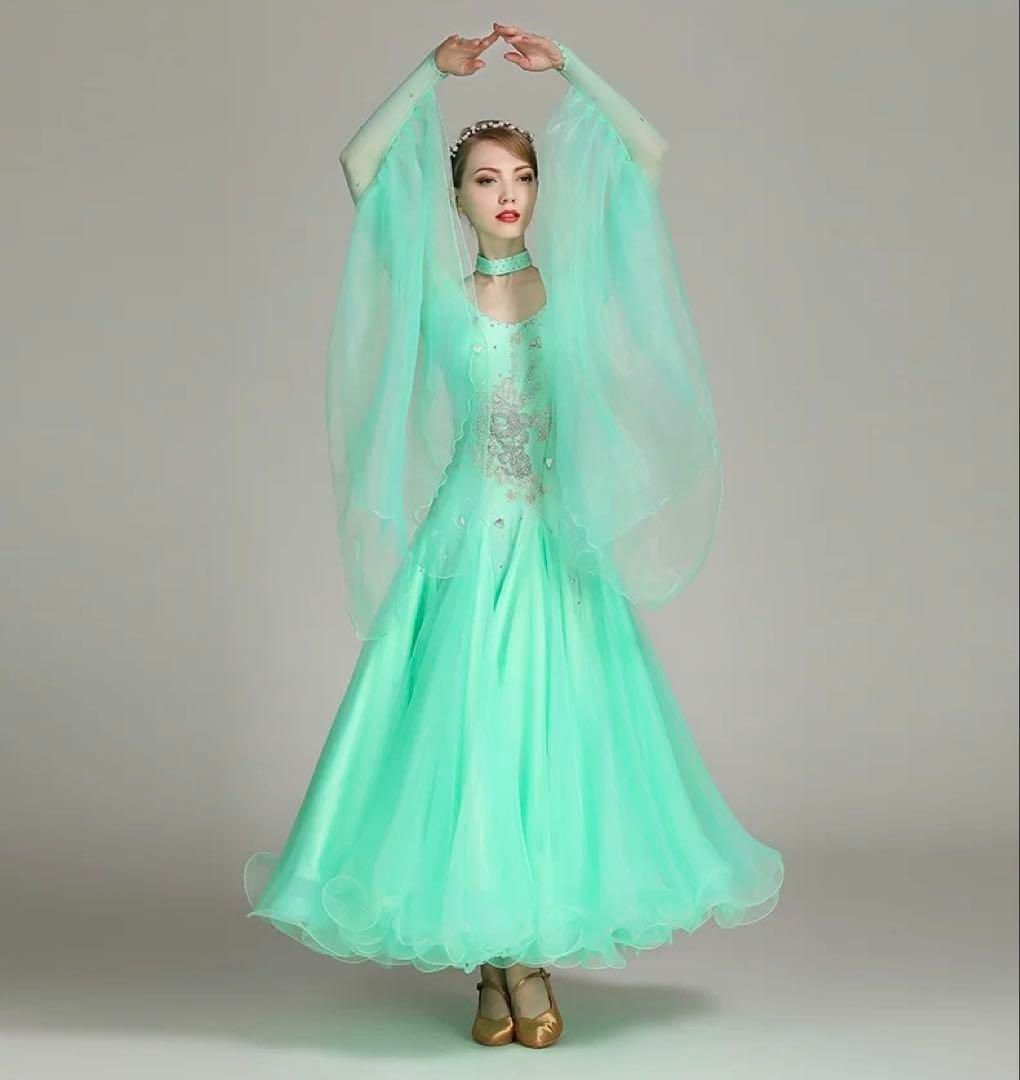 ♥ スタンダードドレス 競技会や発表会 デモやダンスパーティに大活躍