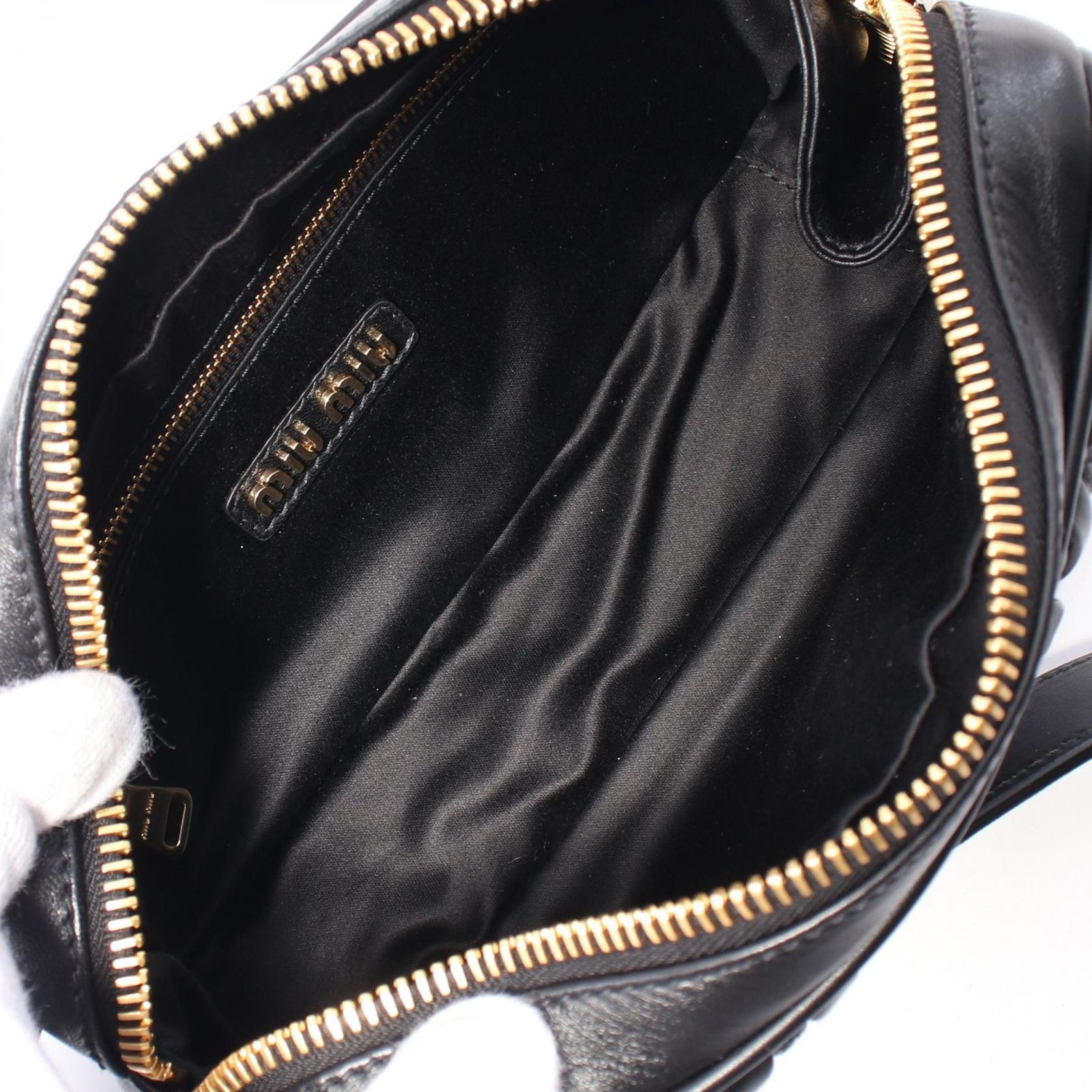 ミュウミュウ マテラッセ クラッチバッグ セカンドバッグ キルティング レザー黒 ミュウ MATELASSE マテラッセ ブランドオフ Miu レザー セカンドバッグ