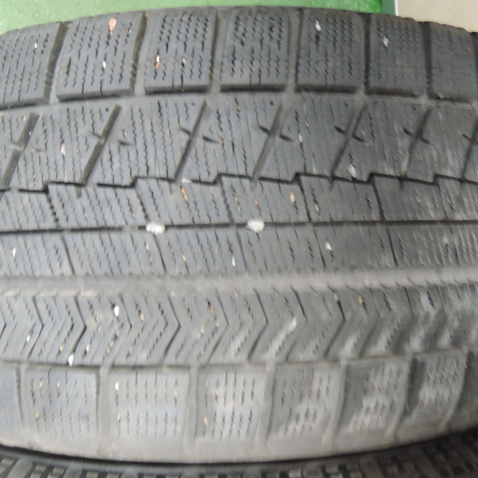 *送料無料* バリ溝！20年！9分★トヨタ 30系 アルファード ヴェルファイア 純正 235/50R18 スタッドレス ブリヂストン ブリザック  VRX PCD114.3/5H★4032501TNス