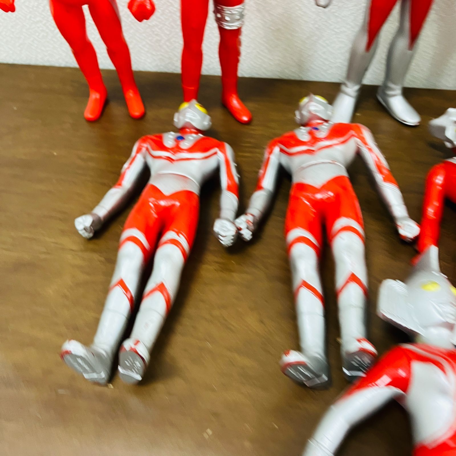 ウルトラマン　フィギュア　まとめ売り まとめ売り】ウルトラマン各種22体 フィギュアセット - メルカリ