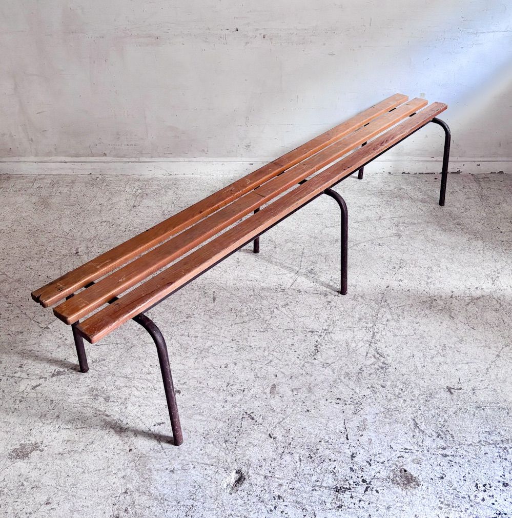 フランスヴィンテージパイントップベンチ1 アトリエカフェインテリアショップコーディネート店舗什器室建築内装空間室内装飾ガーデン園芸