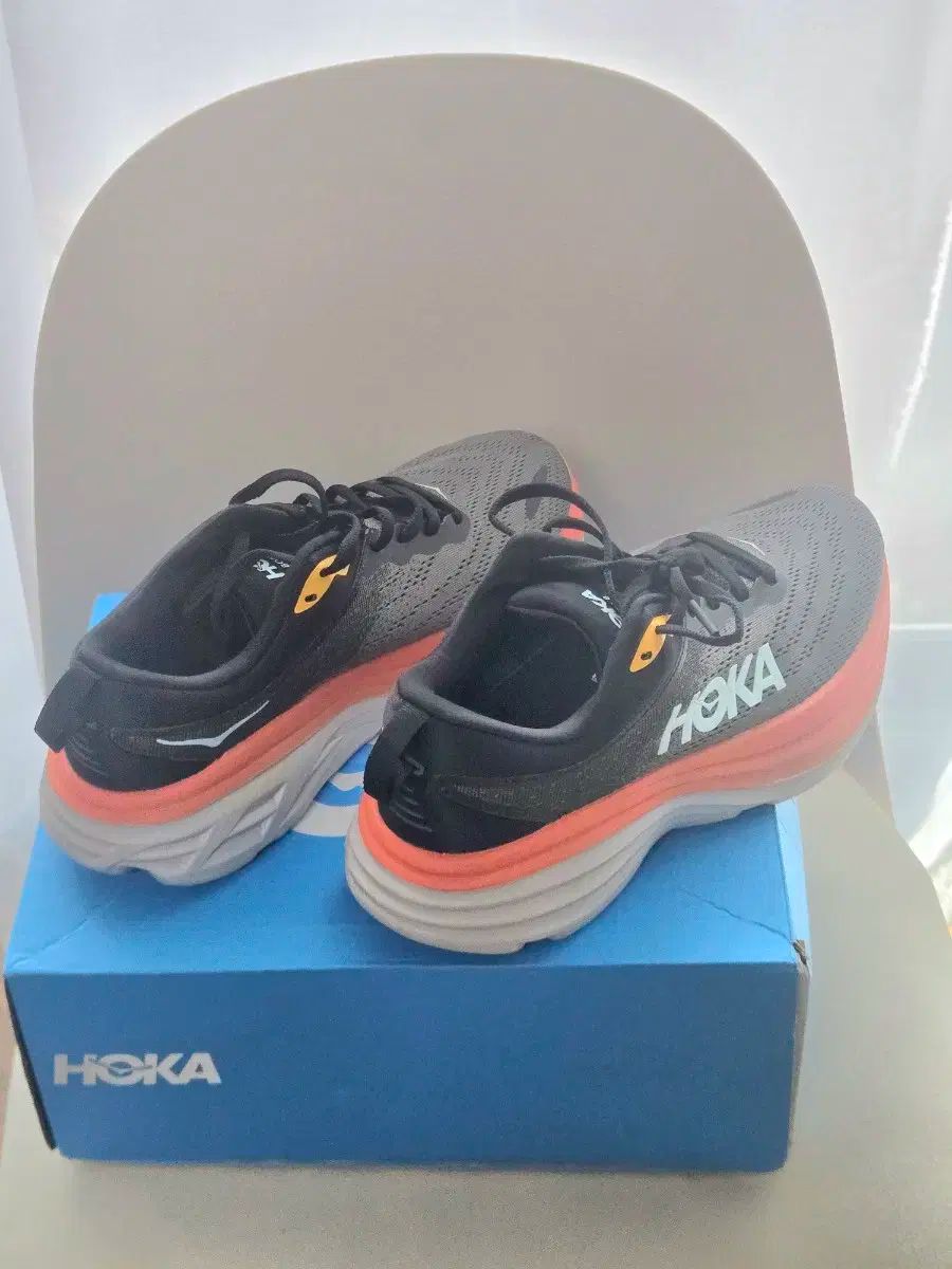 ホンカーボンボンダイ8ランニングシューズ